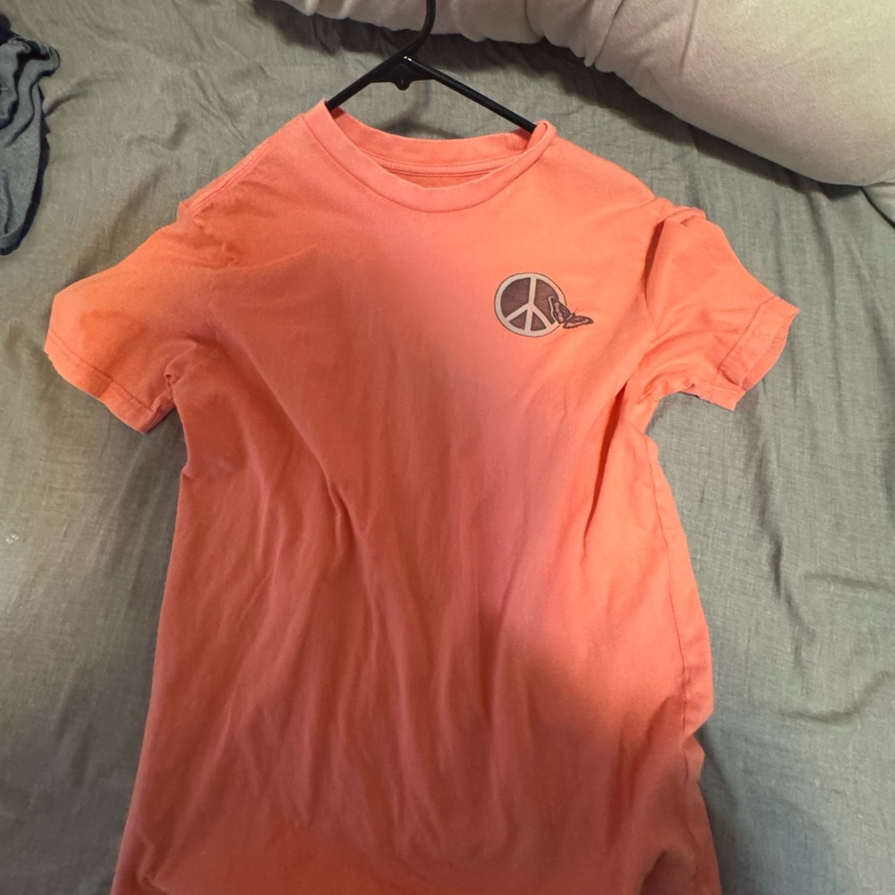 American Eagle Outfitters Coral Tee